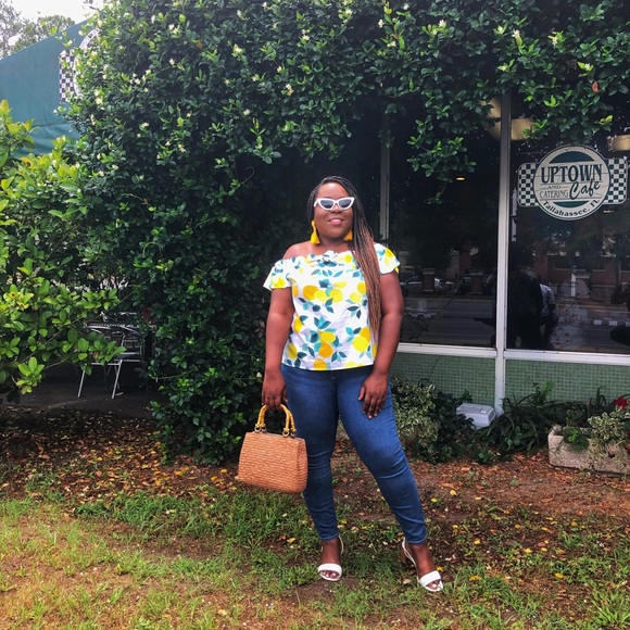 Hi I'm Shamika! - Picture 2 of 2